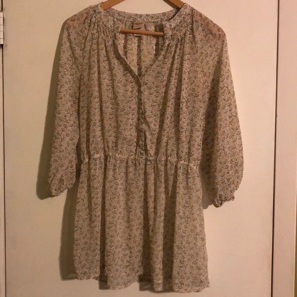Mossimo sheer floral blouse L